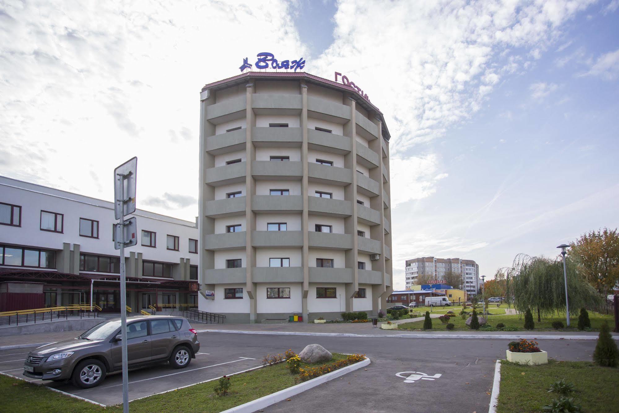 Voyage Hotel Minsk Buitenkant foto