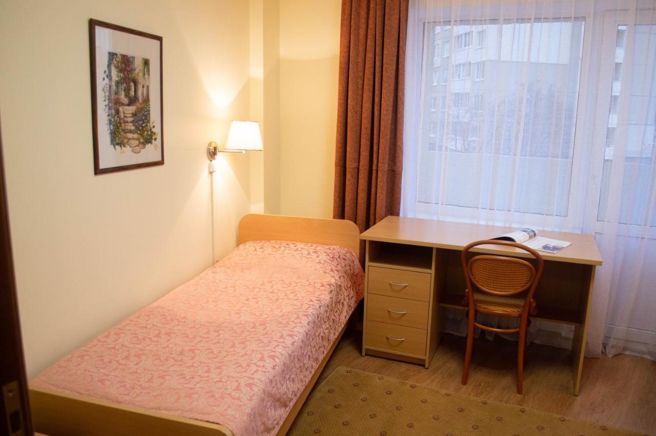 Voyage Hotel Minsk Buitenkant foto