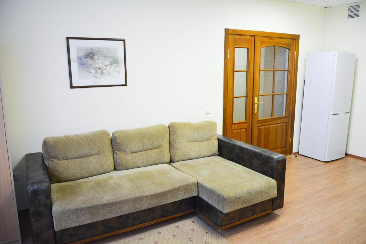 Voyage Hotel Minsk Buitenkant foto